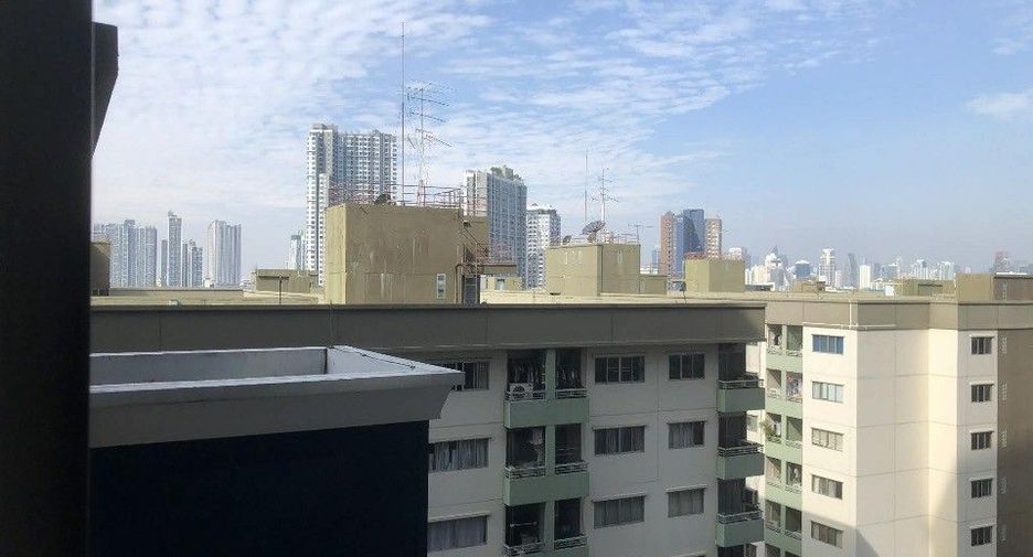 For sale 2 bedrooms condo in Suan Luang, Bangkok