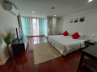For rent 3 bedrooms apartment in Sathon, Bangkok