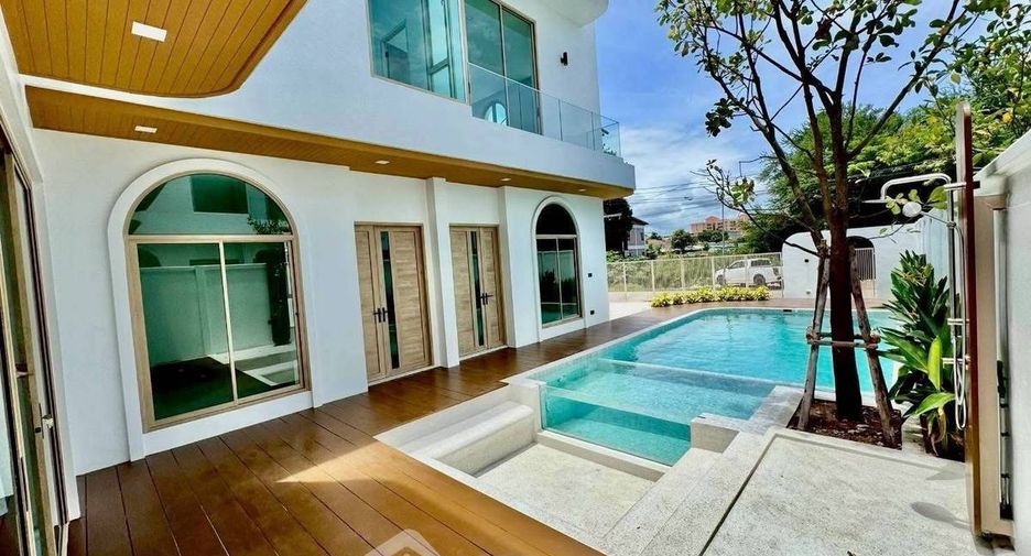 For rent and for sale 5 bedrooms house in Jomtien, Pattaya