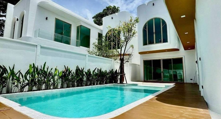 For rent and for sale 5 bedrooms house in Jomtien, Pattaya
