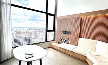 À vendre 3 chambres condo à Bang Rak, Bangkok