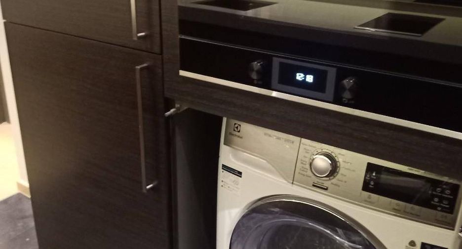 Condo en alquiler de 1 habitaciones en Pathum Wan, Bangkok