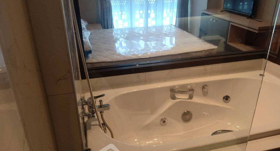 Condo en alquiler de 1 habitaciones en Pathum Wan, Bangkok