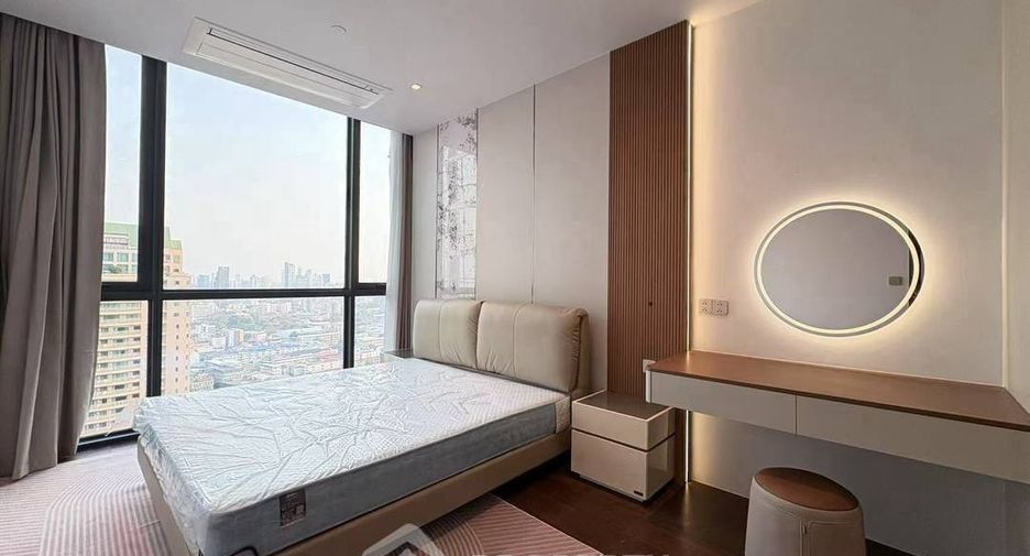 For rent 2 bedrooms condo in Sathon, Bangkok