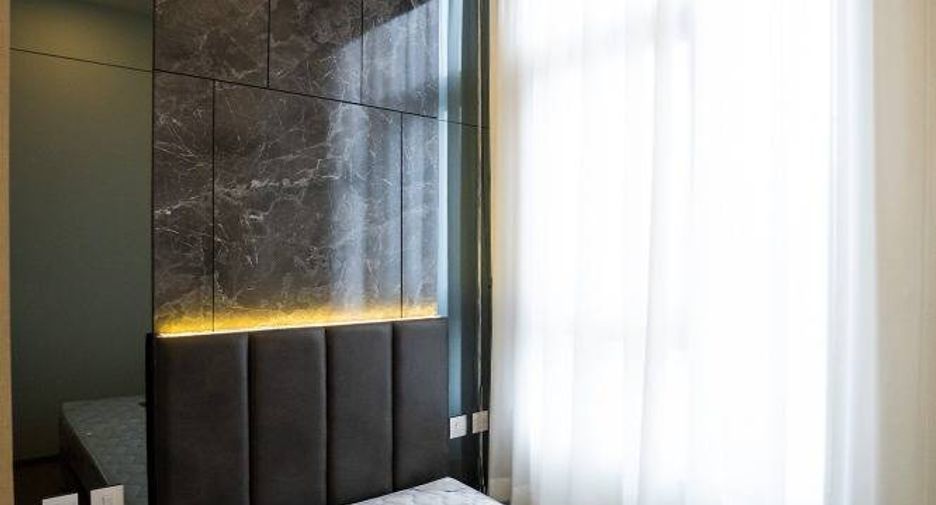 For rent 2 bedrooms condo in Chatuchak, Bangkok