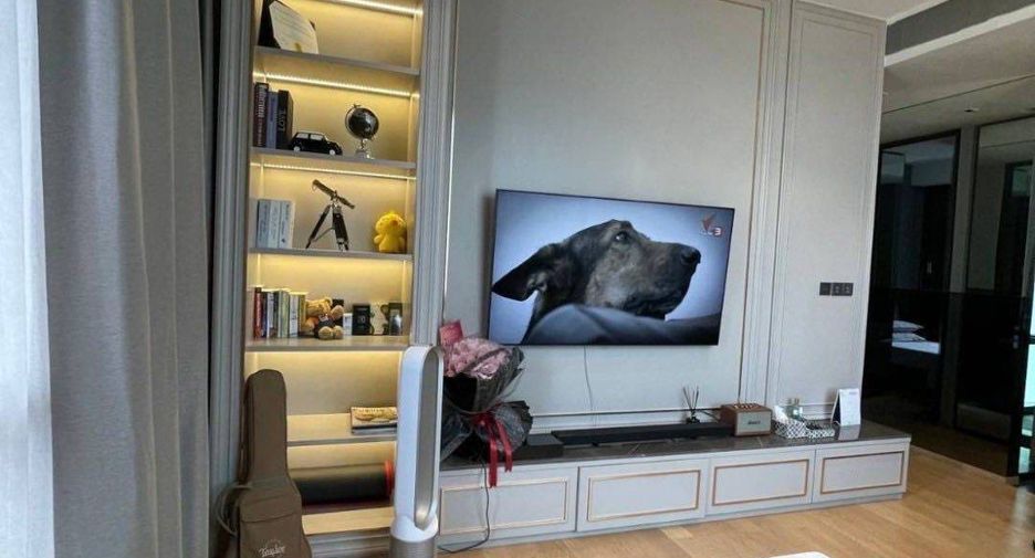 Condo en alquiler de 2 habitaciones en Pathum Wan, Bangkok