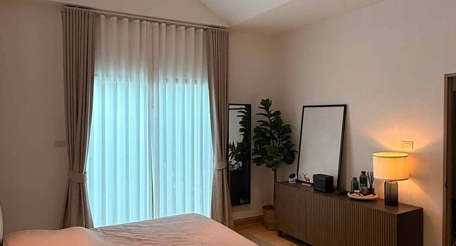 For rent 4 bedrooms house in Bang Lamung, Chonburi