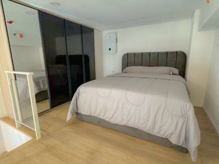 For rent 1 bed condo in Huai Khwang, Bangkok
