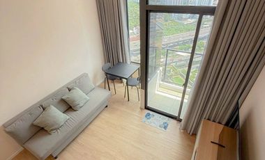 Condo en alquiler de 1 habitaciones en Huai Khwang, Bangkok