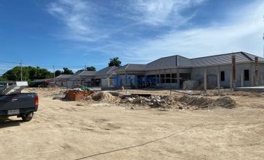 Casa en venta de 4 habitaciones en Bang Lamung, Chonburi