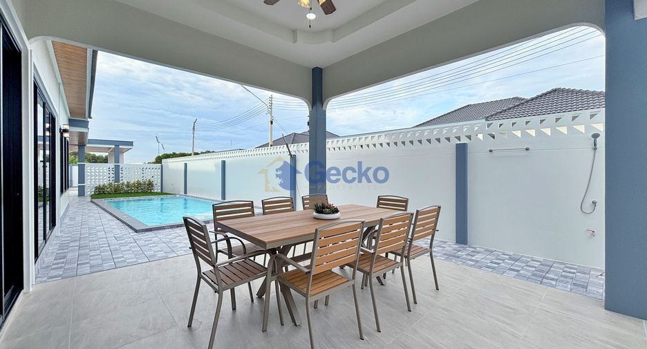 Casa en venta de 4 habitaciones en Bang Lamung, Chonburi