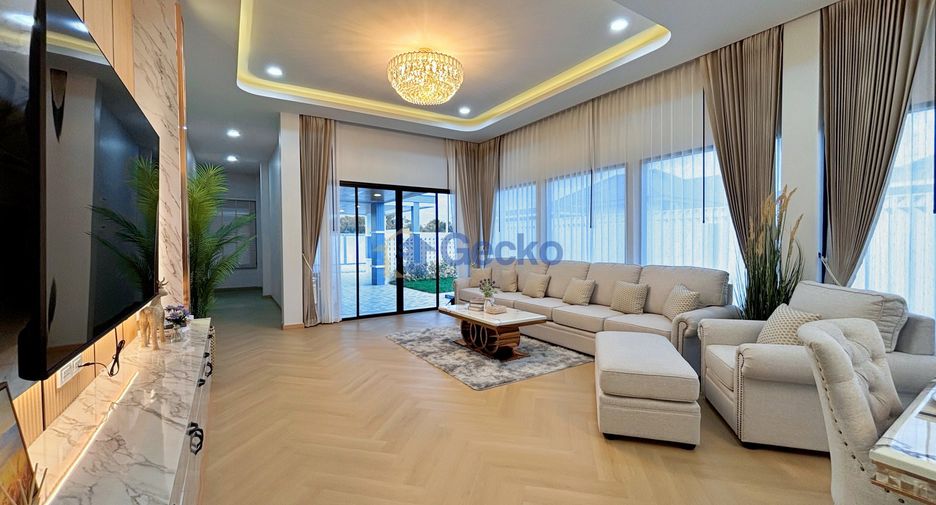 Casa en venta de 4 habitaciones en Bang Lamung, Chonburi