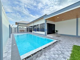 Haus zum Kauf mit 4 Zimmer in Bang Lamung, Chonburi