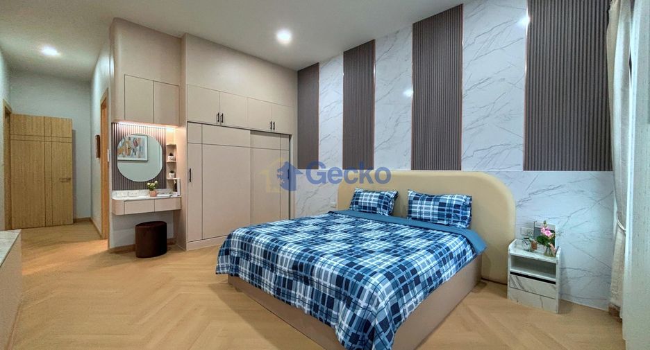 Casa en venta de 4 habitaciones en Bang Lamung, Chonburi