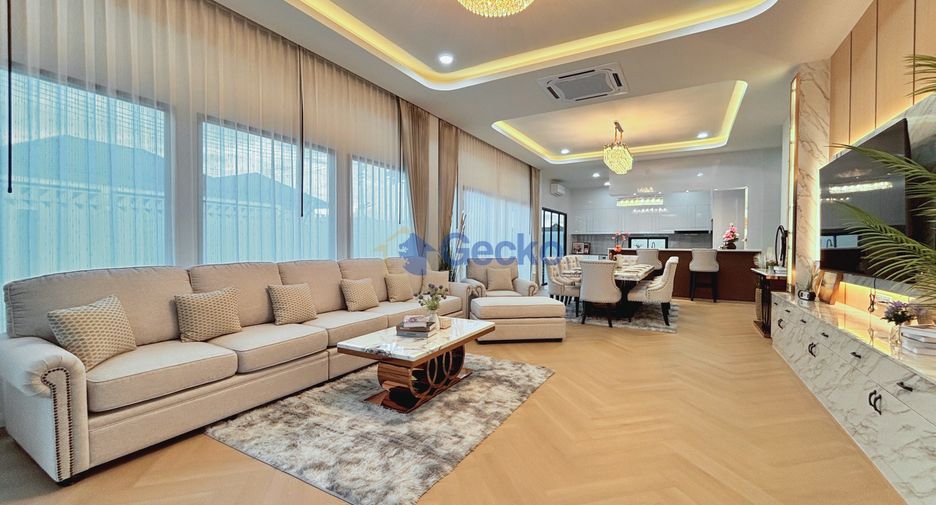 Casa en venta de 4 habitaciones en Bang Lamung, Chonburi