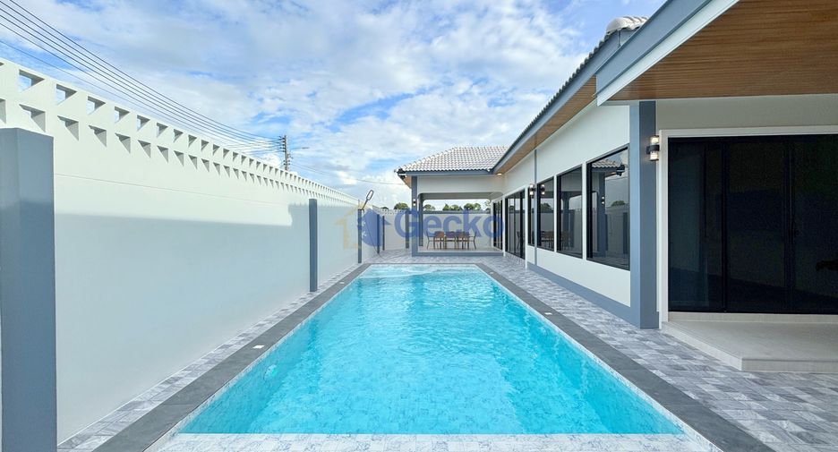 Casa en venta de 4 habitaciones en Bang Lamung, Chonburi