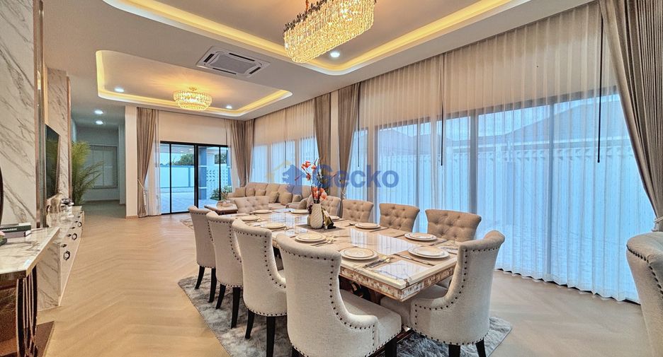 Casa en venta de 4 habitaciones en Bang Lamung, Chonburi