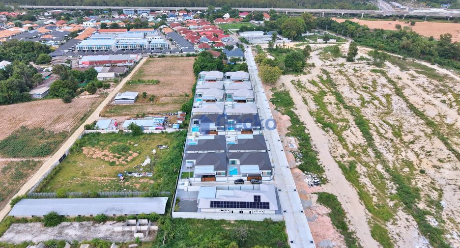 Casa en venta de 4 habitaciones en Bang Lamung, Chonburi