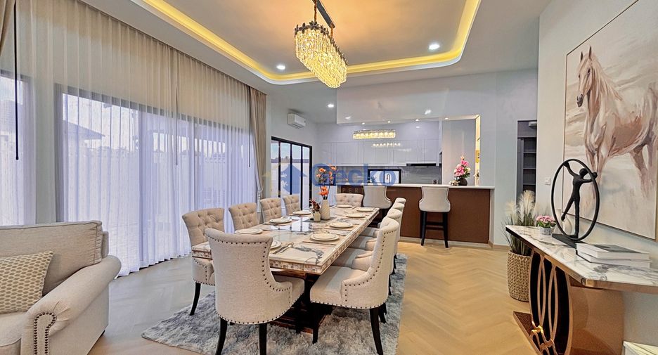 Casa en venta de 4 habitaciones en Bang Lamung, Chonburi