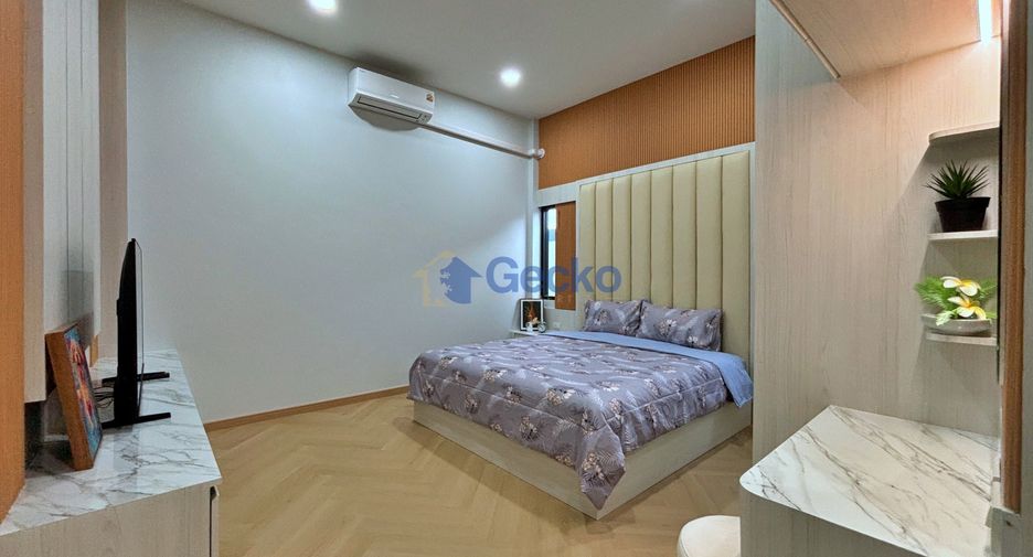 Casa en venta de 4 habitaciones en Bang Lamung, Chonburi