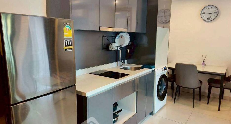 For rent 2 bedrooms condo in Bang Lamung, Chonburi