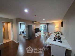For rent 3 bedrooms condo in Huai Khwang, Bangkok