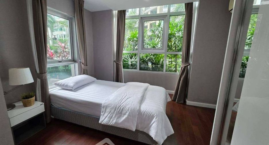 For rent 5 bedrooms condo in Huai Khwang, Bangkok