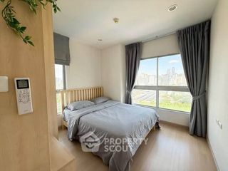 For rent 2 bedrooms condo in Huai Khwang, Bangkok