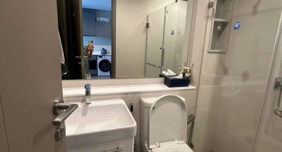 For rent 1 bed condo in Huai Khwang, Bangkok