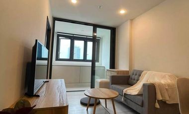 Condo en alquiler de 1 habitaciones en Huai Khwang, Bangkok