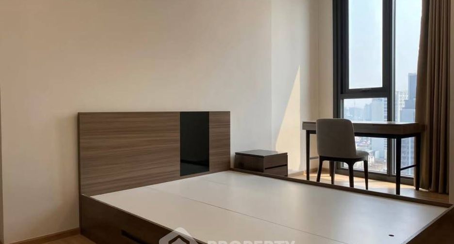 For rent 1 bed condo in Phaya Thai, Bangkok