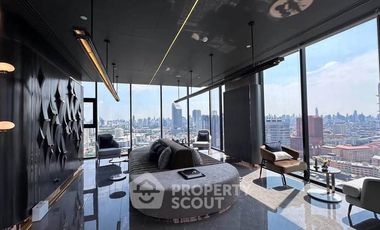 Condo en alquiler de 2 habitaciones en Huai Khwang, Bangkok