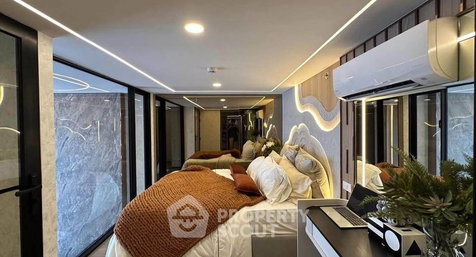 Condo en alquiler de 2 habitaciones en Huai Khwang, Bangkok