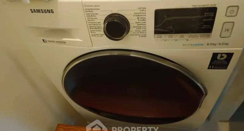 For rent 2 bedrooms apartment in Pathum Wan, Bangkok