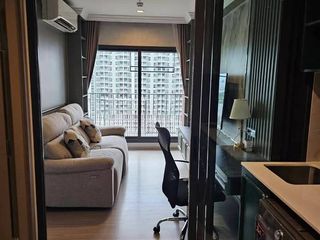 For rent 1 bed condo in Huai Khwang, Bangkok