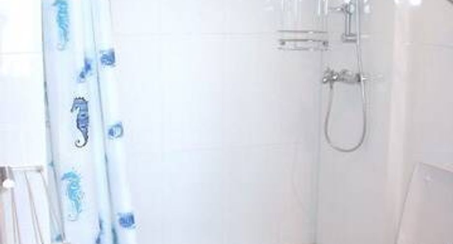 For rent 2 bedrooms condo in Pathum Wan, Bangkok