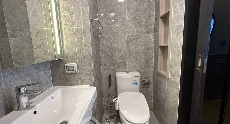 For rent 1 bed condo in Phaya Thai, Bangkok