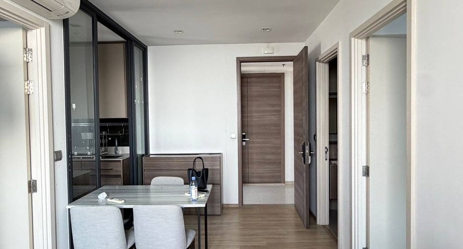 For rent 1 bed condo in Phaya Thai, Bangkok