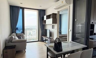 For rent 1 bed condo in Phaya Thai, Bangkok
