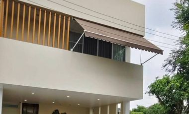 For rent 4 bedrooms house in Saphan Sung, Bangkok