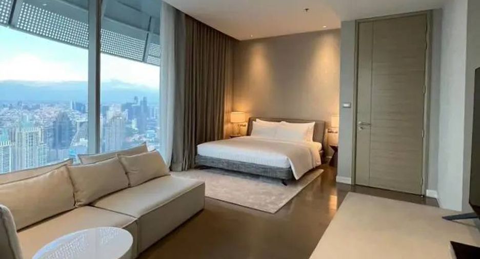 For rent 3 bedrooms apartment in Pathum Wan, Bangkok