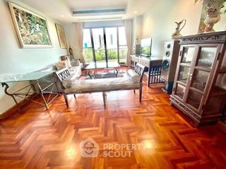 Wohnung zur Miete mit 2 Zimmer in Yan Nawa, Bangkok