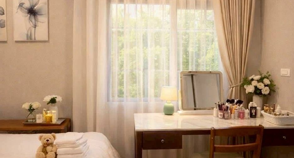 For rent 4 bedrooms house in Sai Mai, Bangkok