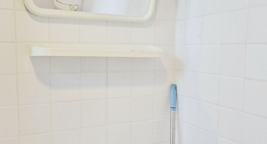 For sale studio condo in Suan Luang, Bangkok