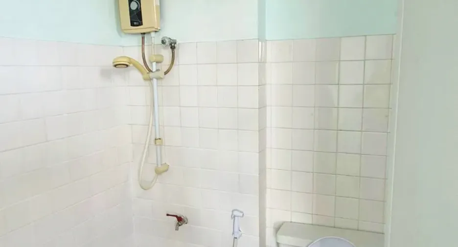 For sale studio condo in Suan Luang, Bangkok