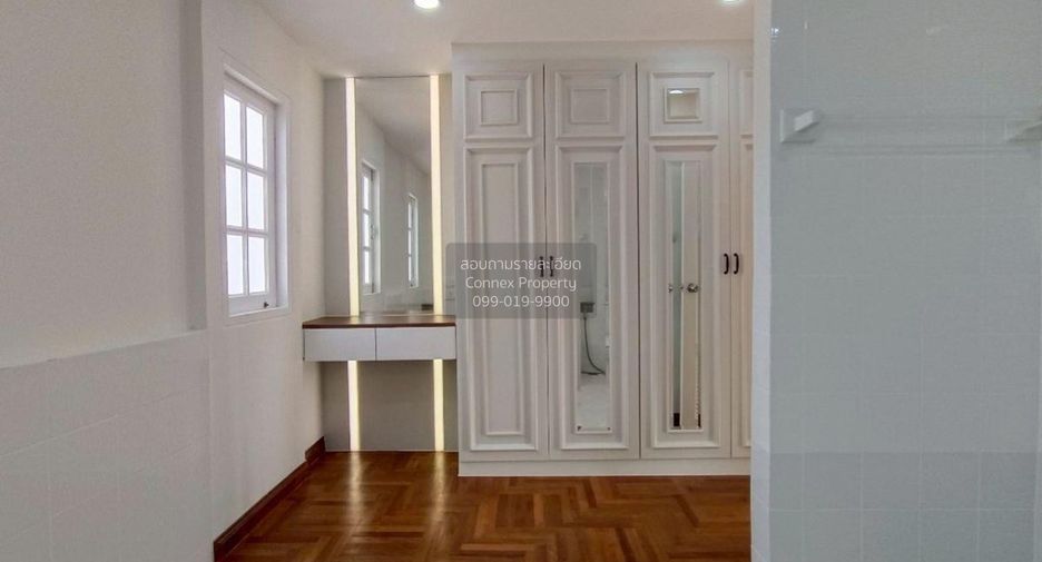 À vendre 3 chambres maison à Khan Na Yao, Bangkok