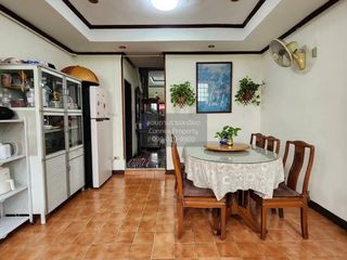 Casa adosada en venta de 4 habitaciones en Khlong Luang, Pathum Thani