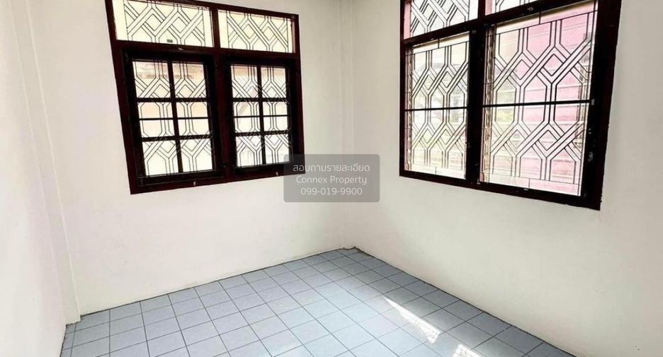 À vendre 4 chambres maison à Sam Phran, Nakhon Pathom