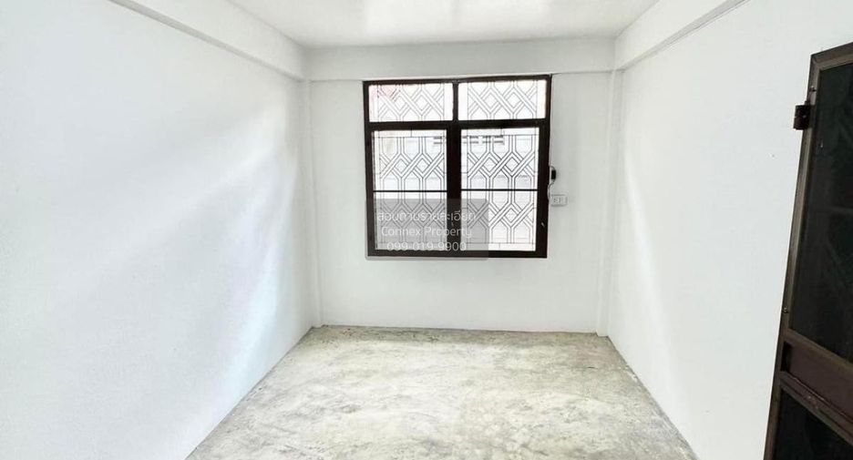 À vendre 4 chambres maison à Sam Phran, Nakhon Pathom
