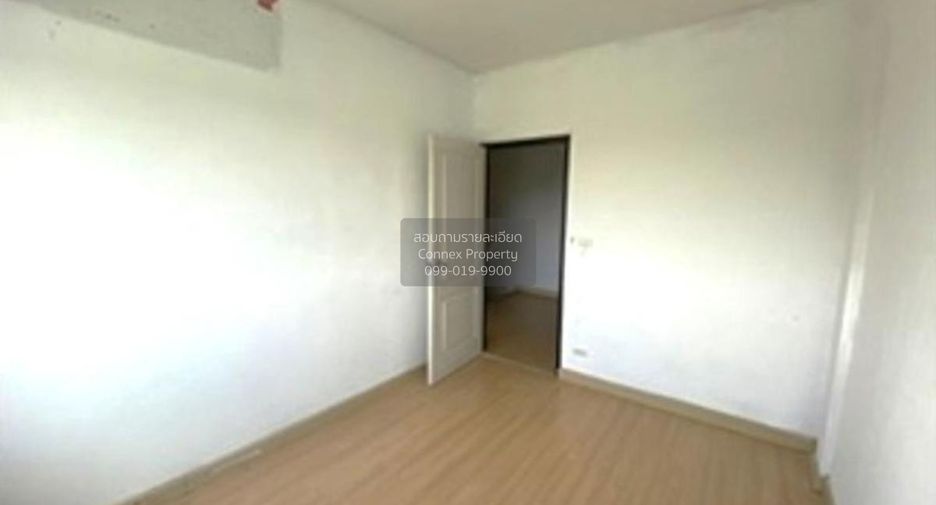 Reihenhaus zum Kauf mit 3 Zimmer in Lam Luk Ka, Pathum Thani